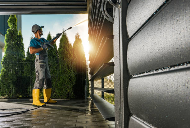 Best Dumpster Area Cleaning  in River Hills, WI